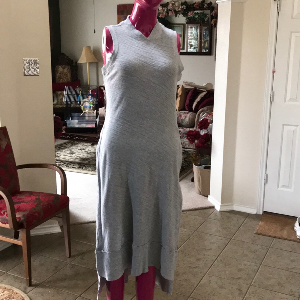 Akemi +kin Tunic sweater